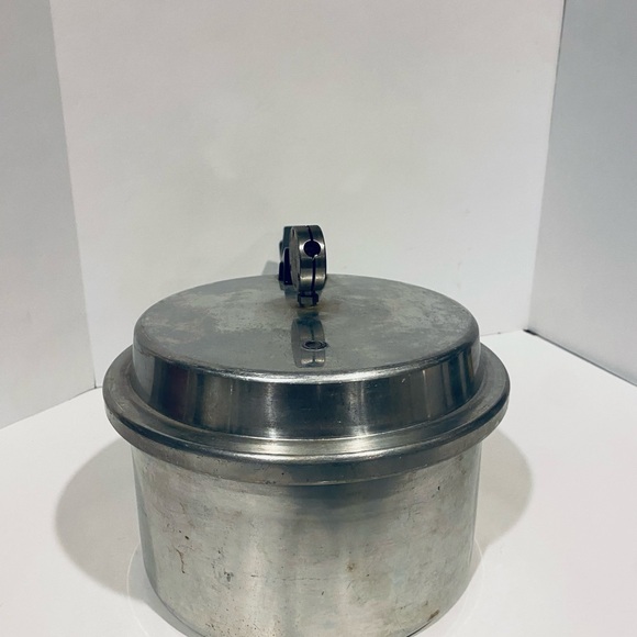 Mirro-Magic Pressure Cooker 4Q Made in USA 594 - Picture 5 of 9